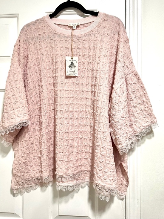 easel Tops - NWT Easel Pink Oversized Popcorn Knit Pullover Top